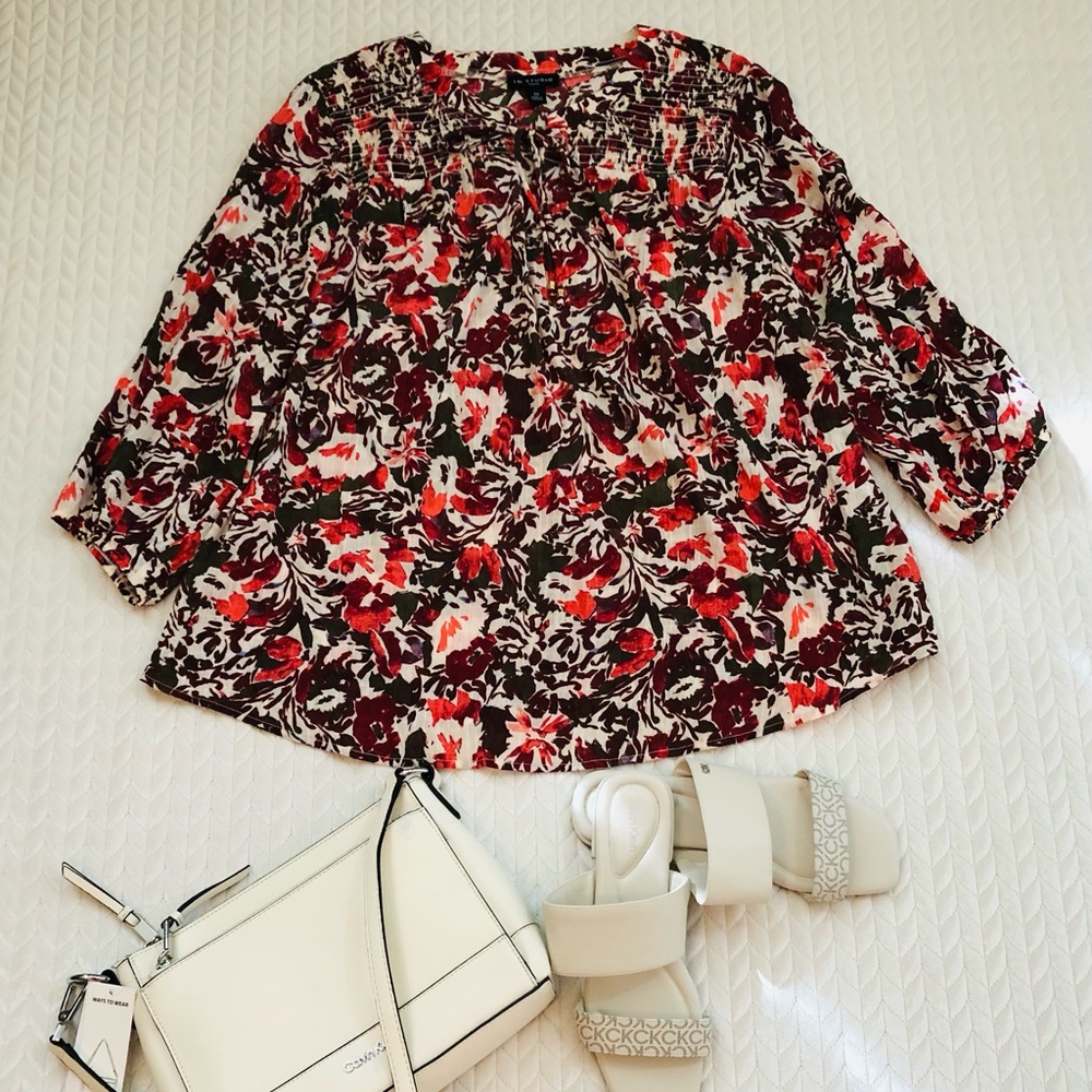 Floral Blouse really elegant
